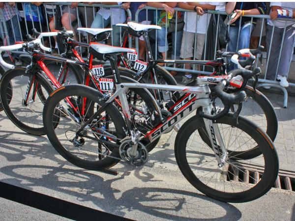 The entire HTC-Columbia team swapped to Scott's new Project F01 aero road bike for Stage 3.