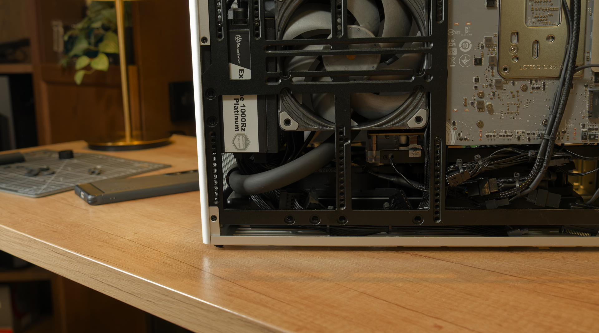 Greyscale ITX Build Tubing &amp;amp; Loop