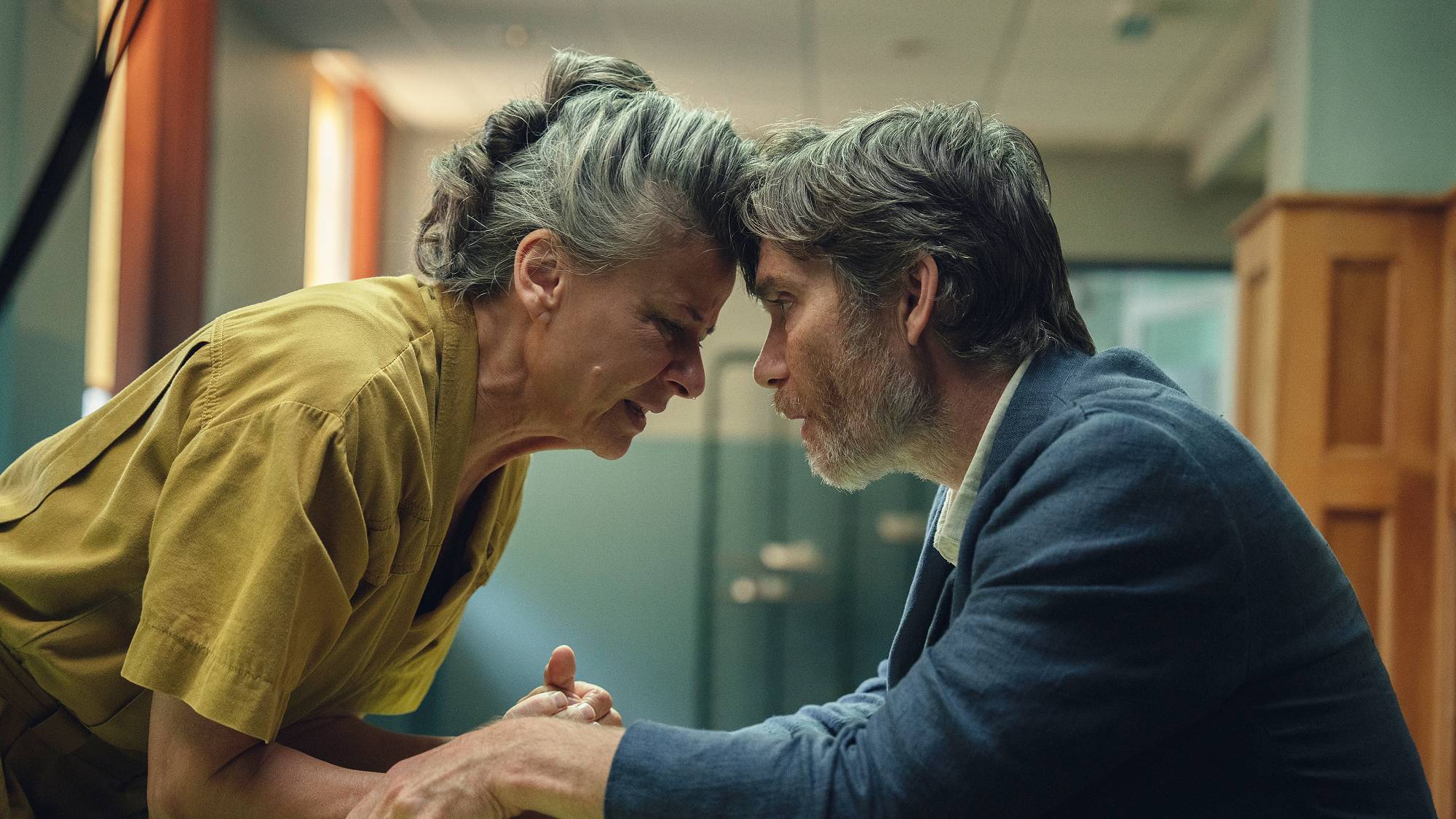 Tracey Ullman as Amanda and Cillian Murphy as Steve in &quot;Steve&quot; on Netflix