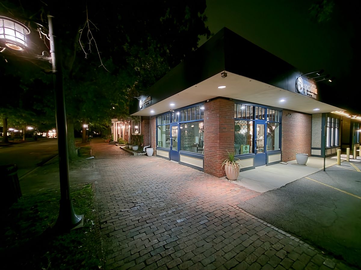 Samsung Galaxy Z Flip 3 camera test, ultra-wide-angle camera, low light, night mode