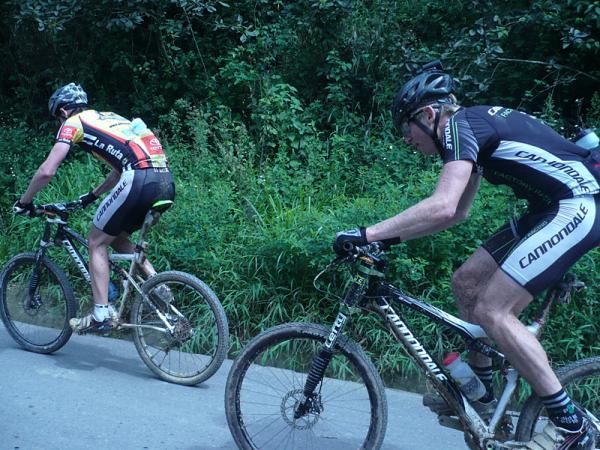 Race leader Ben Sonntag and teammate Alex Grant.
