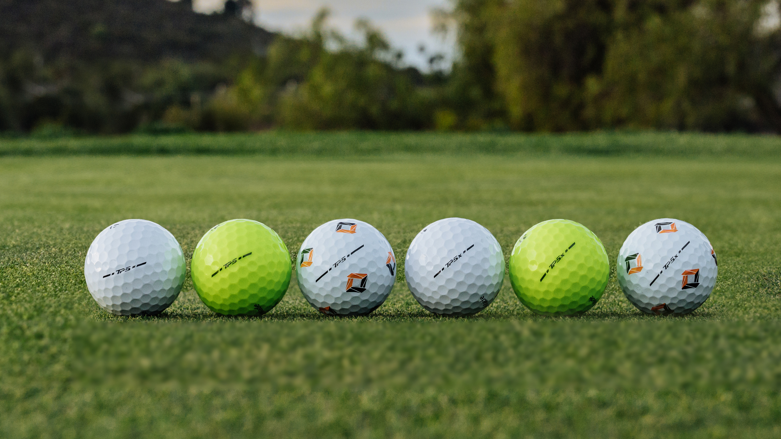 TaylorMade TP5 balls