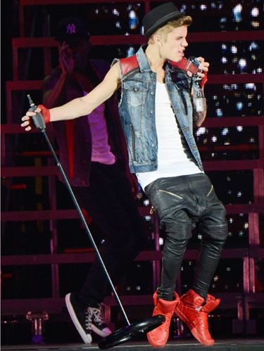 Justin Bieber in Harem pants