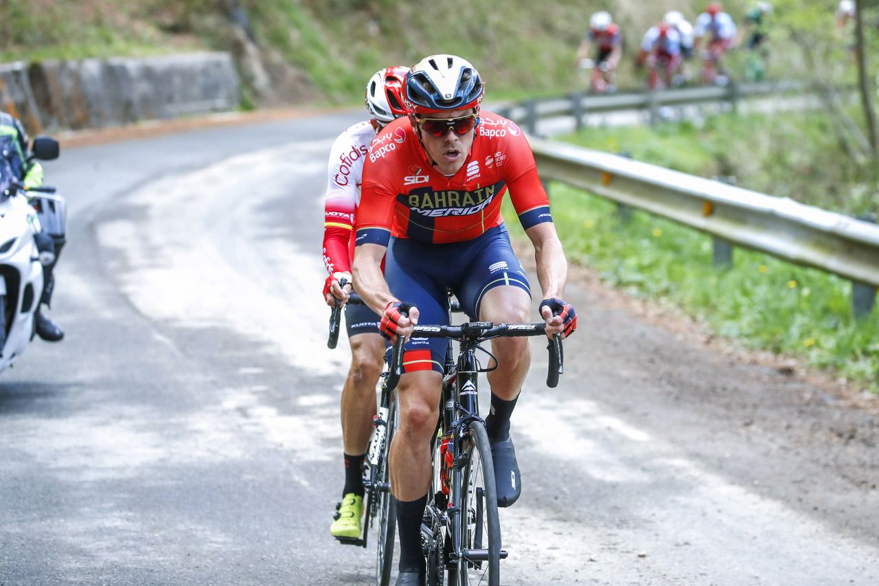 Rohan Dennis (Bahrain-Merida) on the attack
