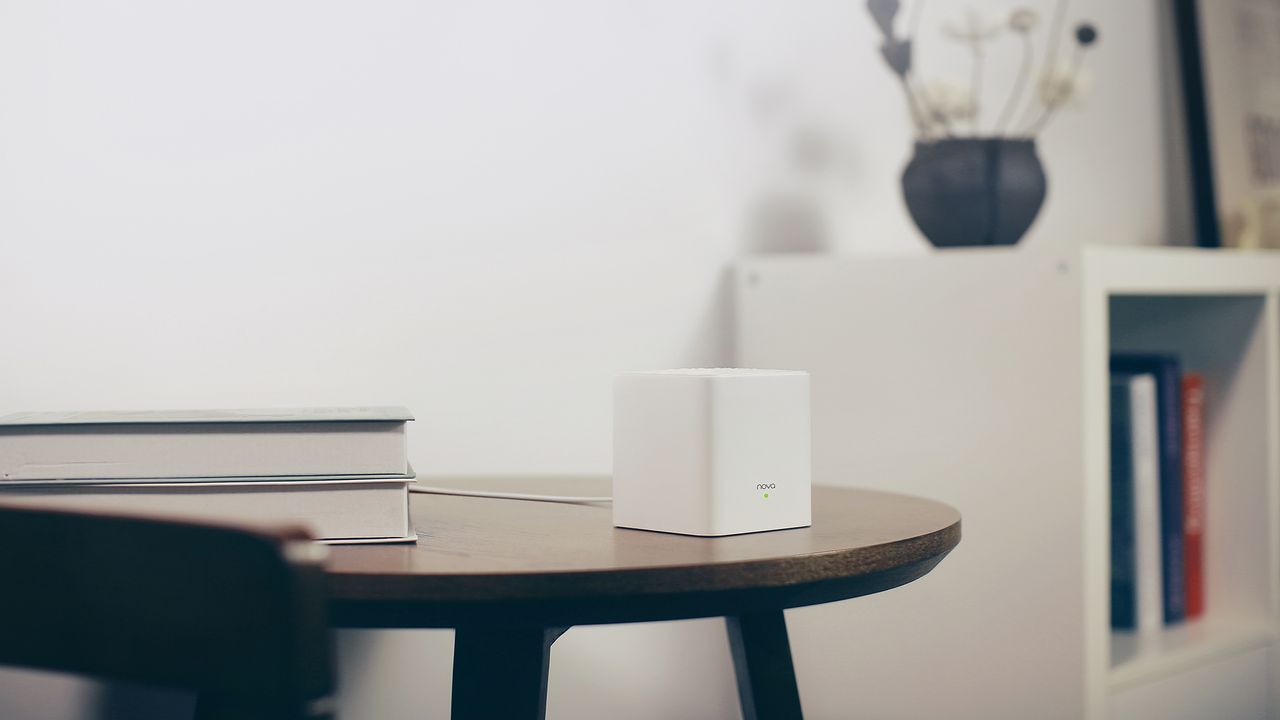 Tenda Nova MW3 on a table