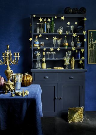 Christmas New Year decorations blue dresser and gold accessories by Annie Sloan