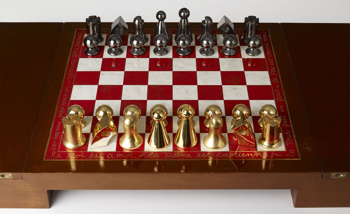 Man Ray Chess Set - Board and Pieces