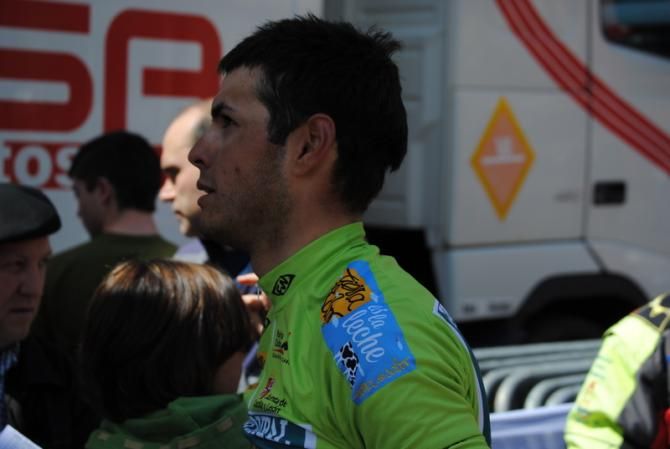 Lasca, frustrated after the stage