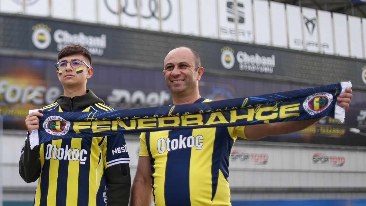 How to watch Fenerbahce vs Stuttgart LIVE stream (it's free)