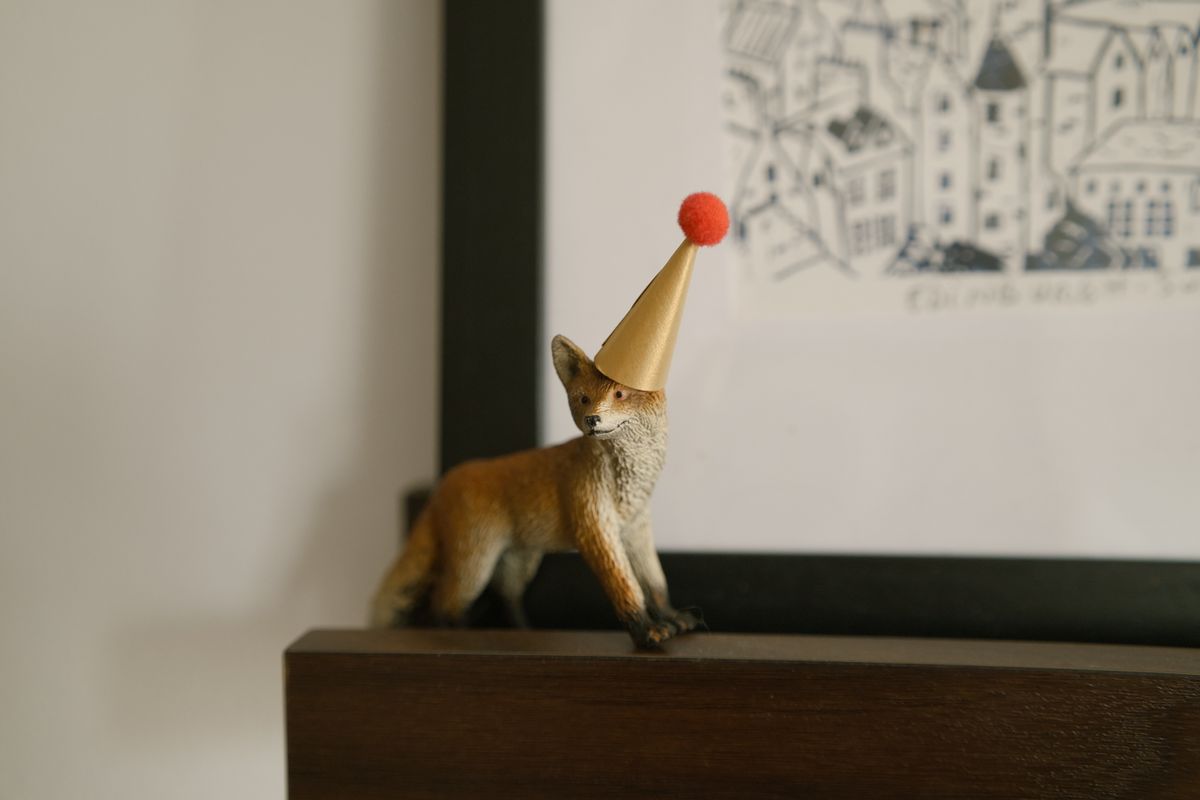 A photo of a fox miniature taken on a Sigma BF