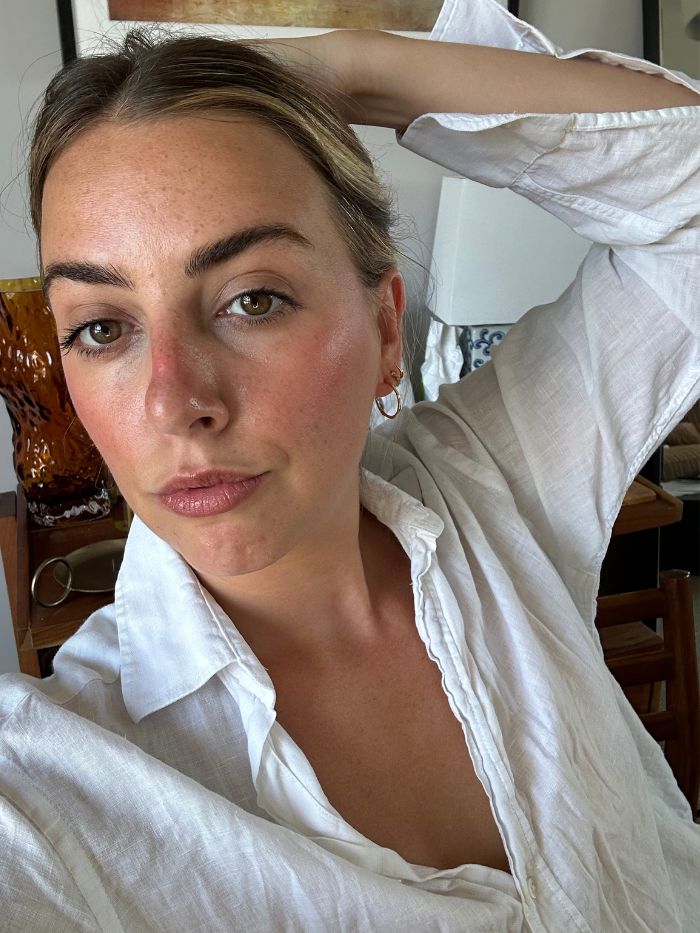 Shannon Lawlor wearing Clinique Almost Lipstick Nude Honey