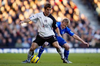 Fulham's Carlos Bocanegra battles for the ball with Chelsea's Damien Duff, 2004