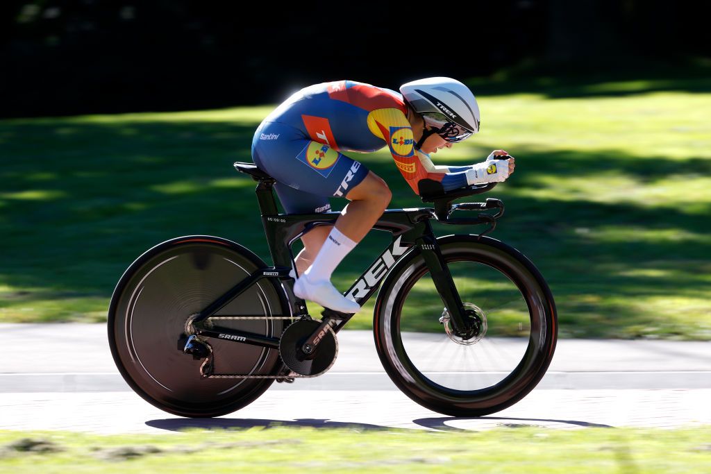 EDE NETHERLANDS SEPTEMBER 05 Shirin Van Anrooij of The Netherlands and Team LidlTrek sprints during the 25th Simac Ladies Tour 2023 Prologue a 24km individual time trial stage from Ede to Ede UCIWWT on September 05 2023 in Ede Netherlands Photo by Bas CzerwinskiGetty Images
