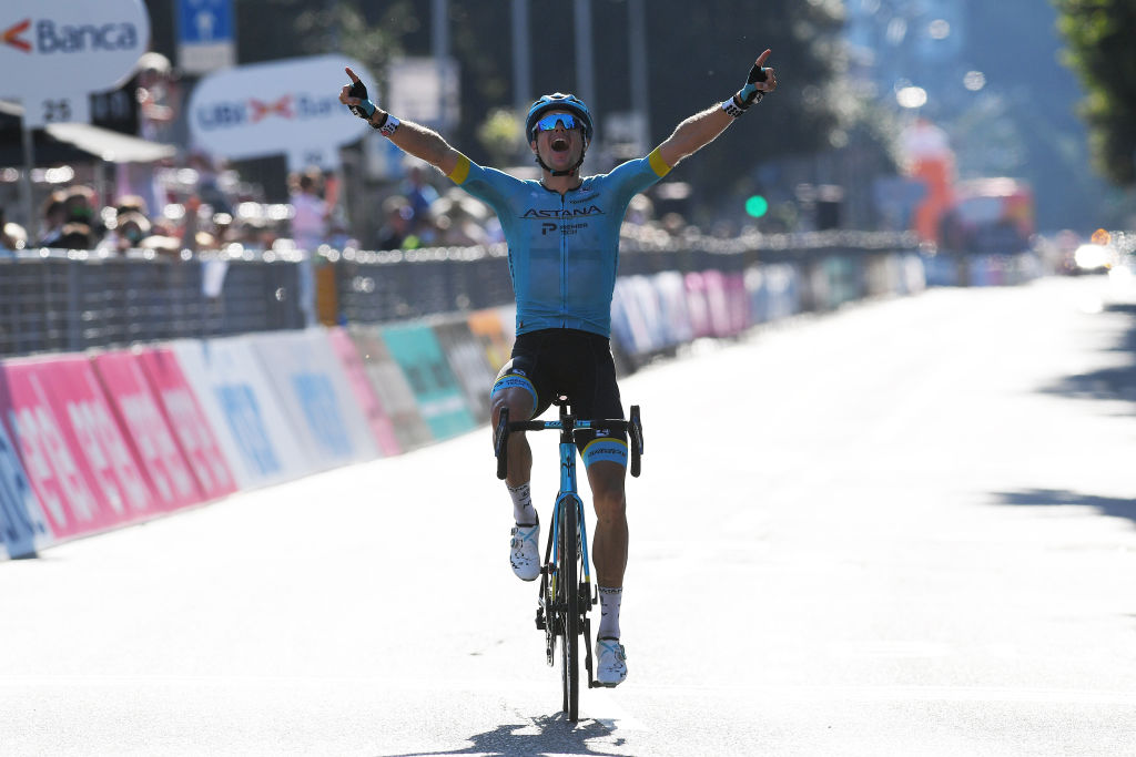 2020 Il Lombardia: Jakob Fuglsang claims the win