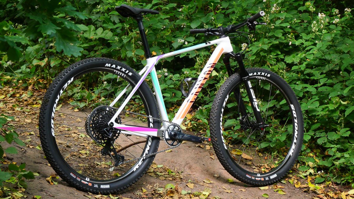 Canyon Exceed CF 7 review a classical crosscountry hardtail Bike Perfect