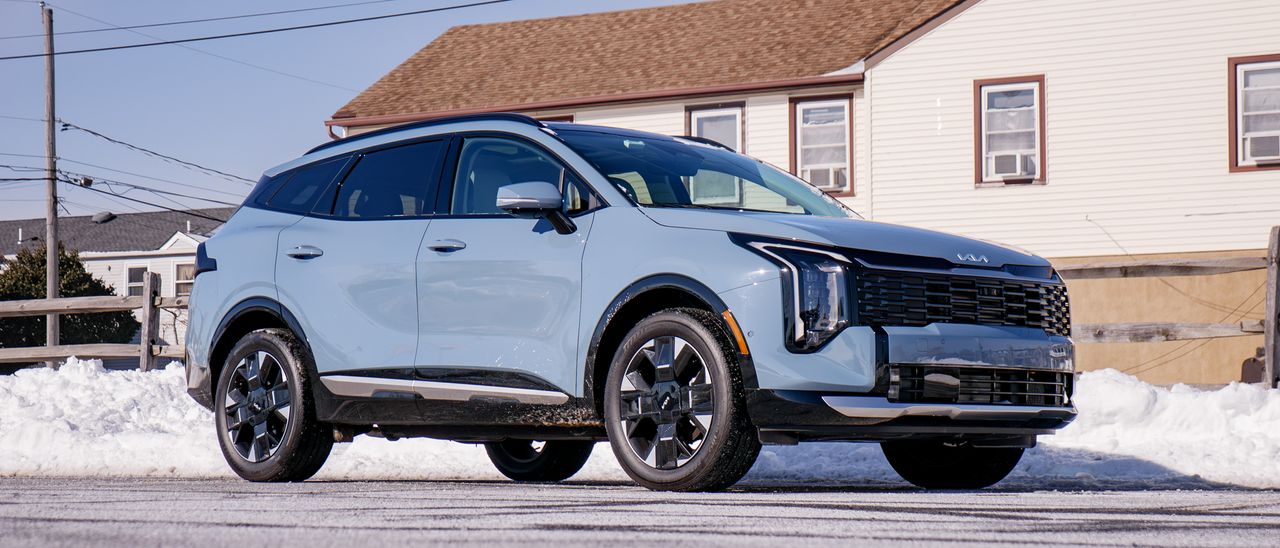 2026 Kia Sportage Hybrid review.