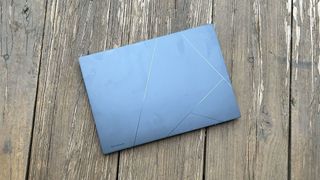 Asus Zenbook 14 OLED (Q409EA)
