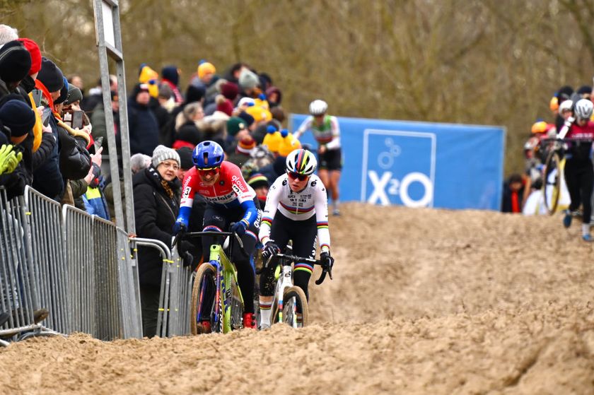 KOKSIJDE BELGIUM JANUARY 03 LR Lucinda Brand of The Netherlands and Team Baloise Trek Lions and Fem Van Empel of The Netherlands and Team Visma Lease A Bike compete during the 18th X2O Trofee Cyclocross Vlaamse Duinencross Koksijde 2025 Womens Elite on January 03 2025 in Koksijde Belgium Photo by Luc ClaessenGetty Images