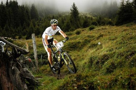 Alban Lakata makes his first race appearance as marathon World Champion.