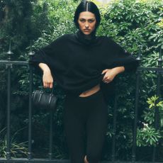 Amelia Gray for Alo Yoga.