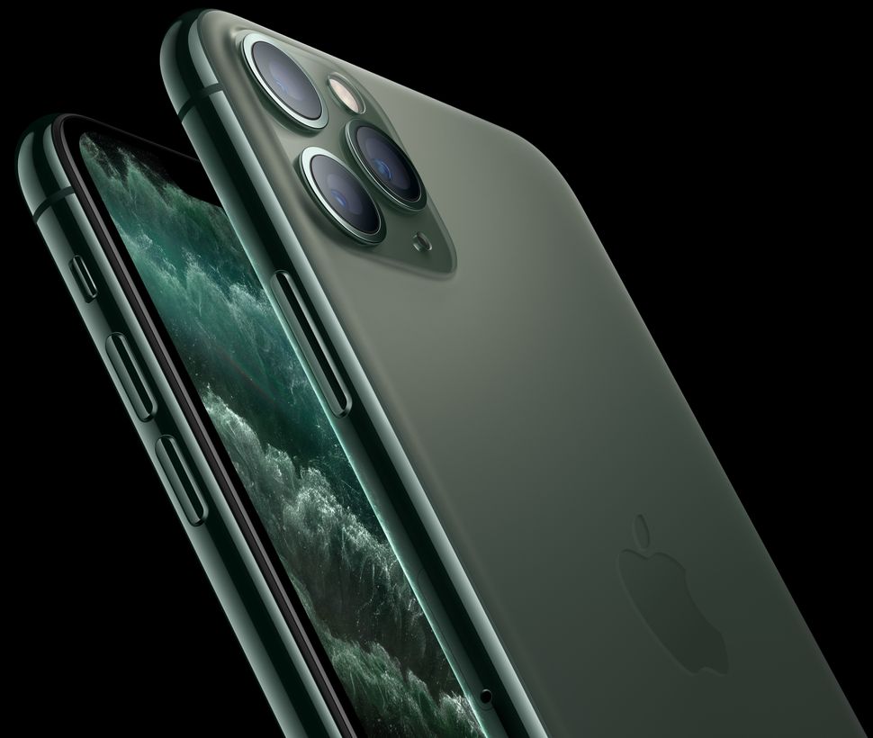 Meet the iPhone 11 camerafocused, functional, but far too familiar