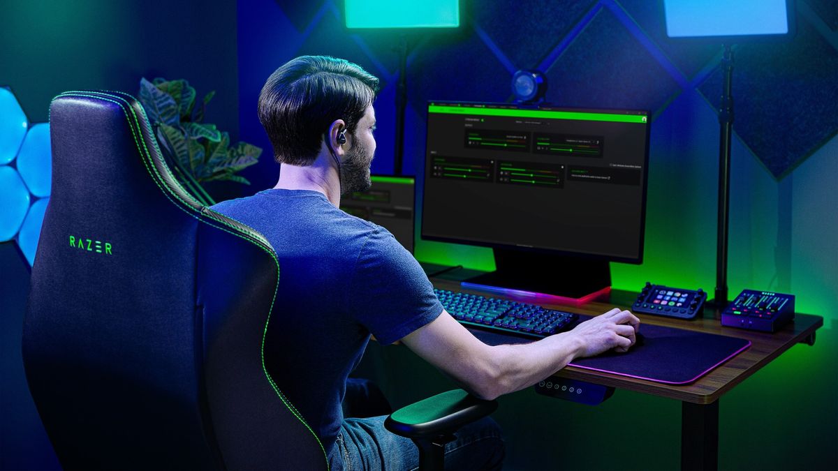 Razer Moray in-hear monitor headphones