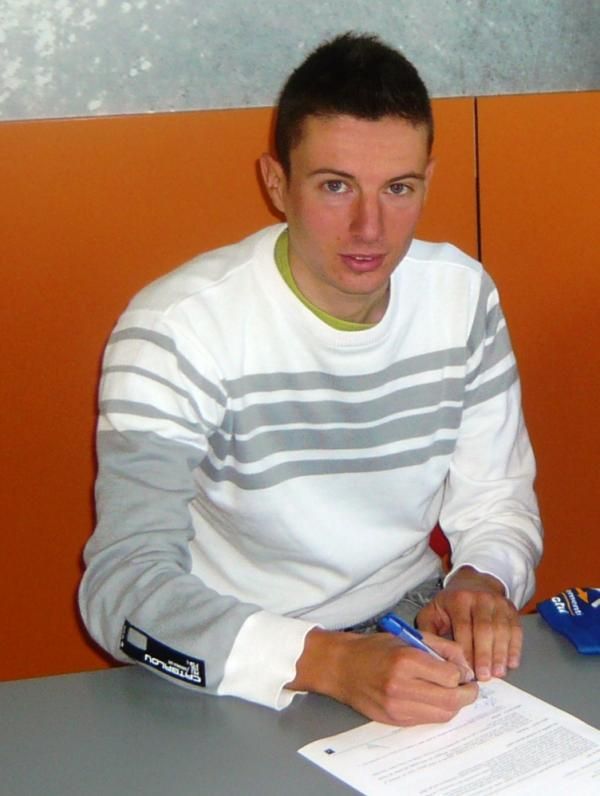 Tony Longo is the newest member of the TX Active Bianchi Mountain Bike Team for 2011.
