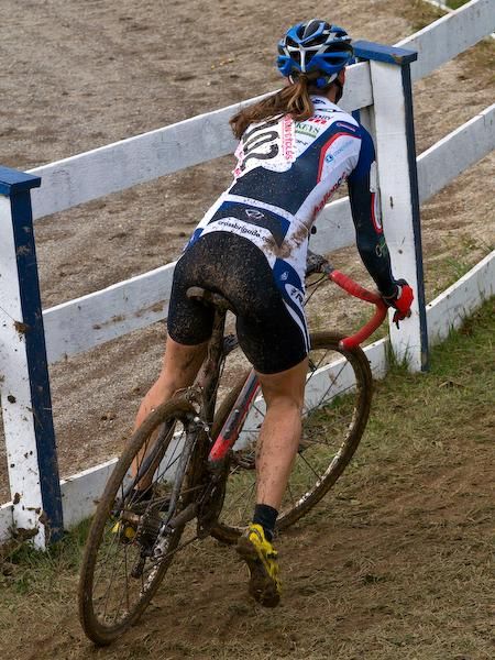 Rebecca Wellons (Team Plan C) narrowly misses the fence.