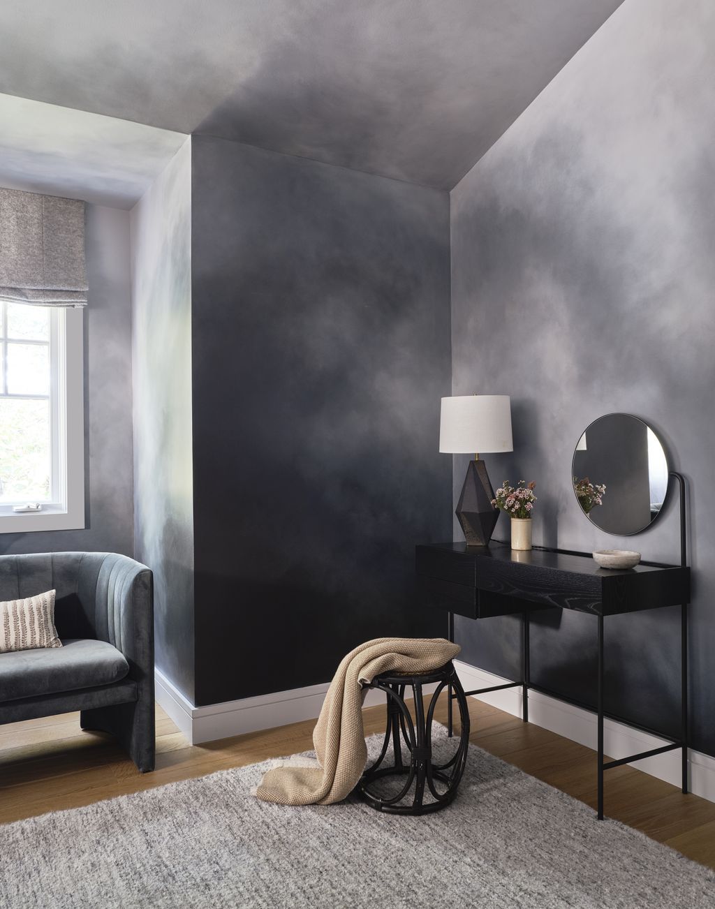 Image showcasing Paint tricks for low ceilings – 10 ways to lift the ceiling | Livingetc