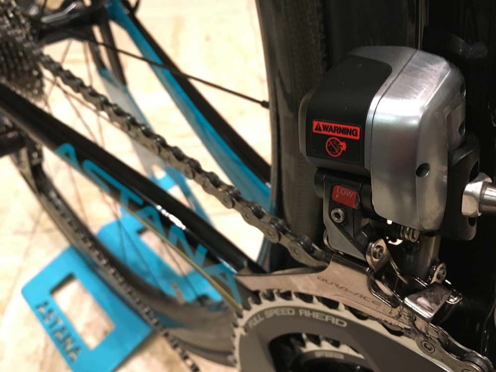 The big Shimano Di2 front mech