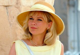 Kirsten Dunst begins filming The Two Faces of January in Athens, Greece