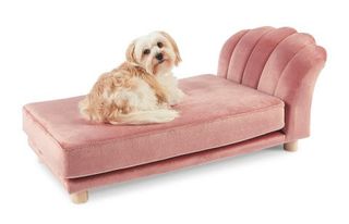 Pink Scalloped Pet Bed
