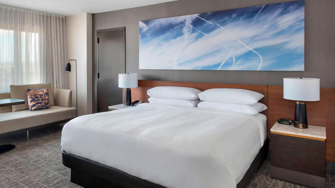 Photo of the Marriott Bed at the Newark International Airport Marriott Hotel
