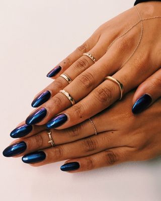 Blue metallic nails