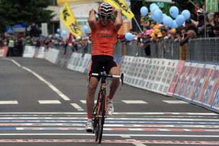 Jon Izagirre (Euskaltel-Euskadi) celebrates his victory in stage 16 of the Giro d'Italia.