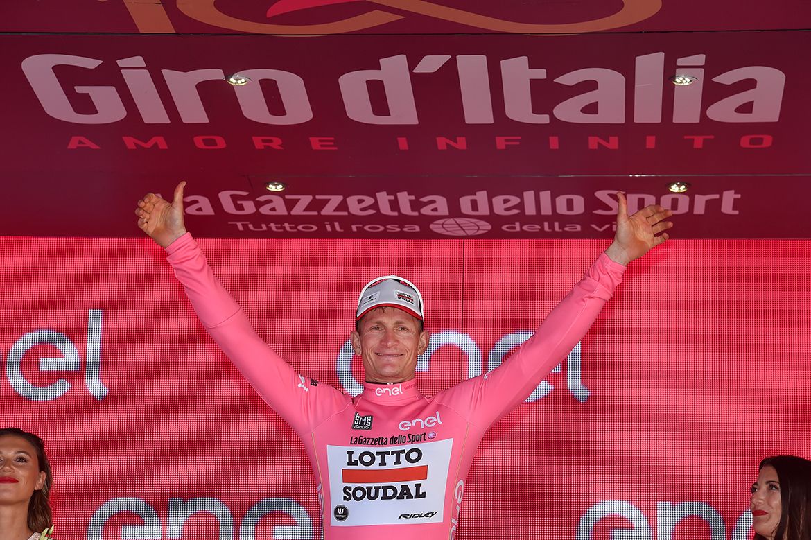 Andr&eacute; Greipel leads the Giro d'Italia after stage 2.