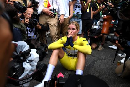 Demi Vollering in the yellow jersey at the Tour de France Femmes 2023