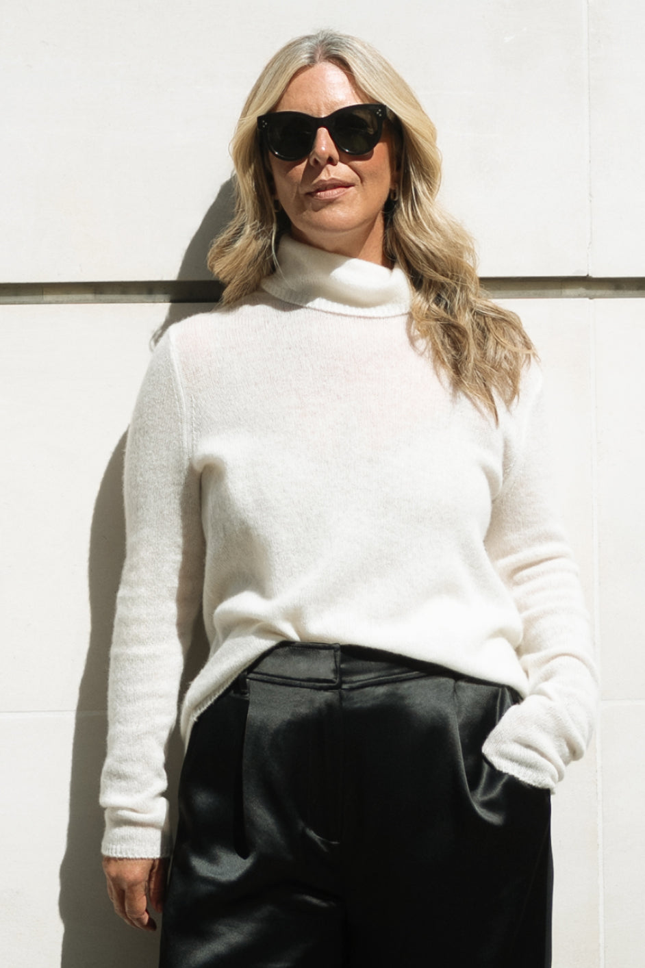 Erica Davies X Wyse Cashmere Roll-Neck Jumper - Ivory