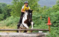 Lynne-riding-Jigsaw-in-Derbyshire-photo-copyright-Martin-Bennett.jpg