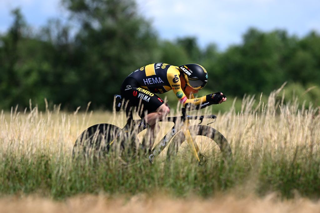 LA BATIE DURFE FRANCE JUNE 08 Jonas Vingegaard Rasmussen of Denmark and Team Jumbo Visma sprints during the 74th Criterium du Dauphine 2022 Stage 4 a 319km individual time trial from Montbrison to La Btie dUrf WorldTour Dauphin on June 08 2022 in La Batie dUrfe France Photo by Dario BelingheriGetty Images