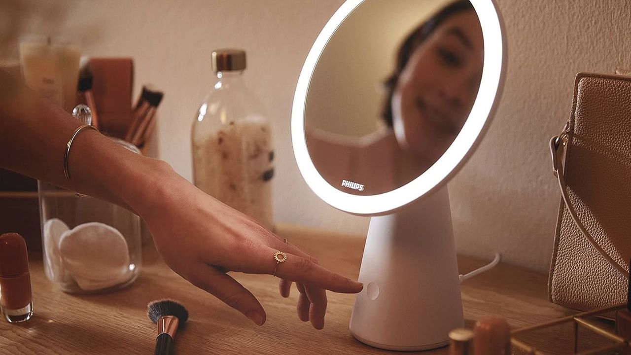 Philips Portable Mirror Light