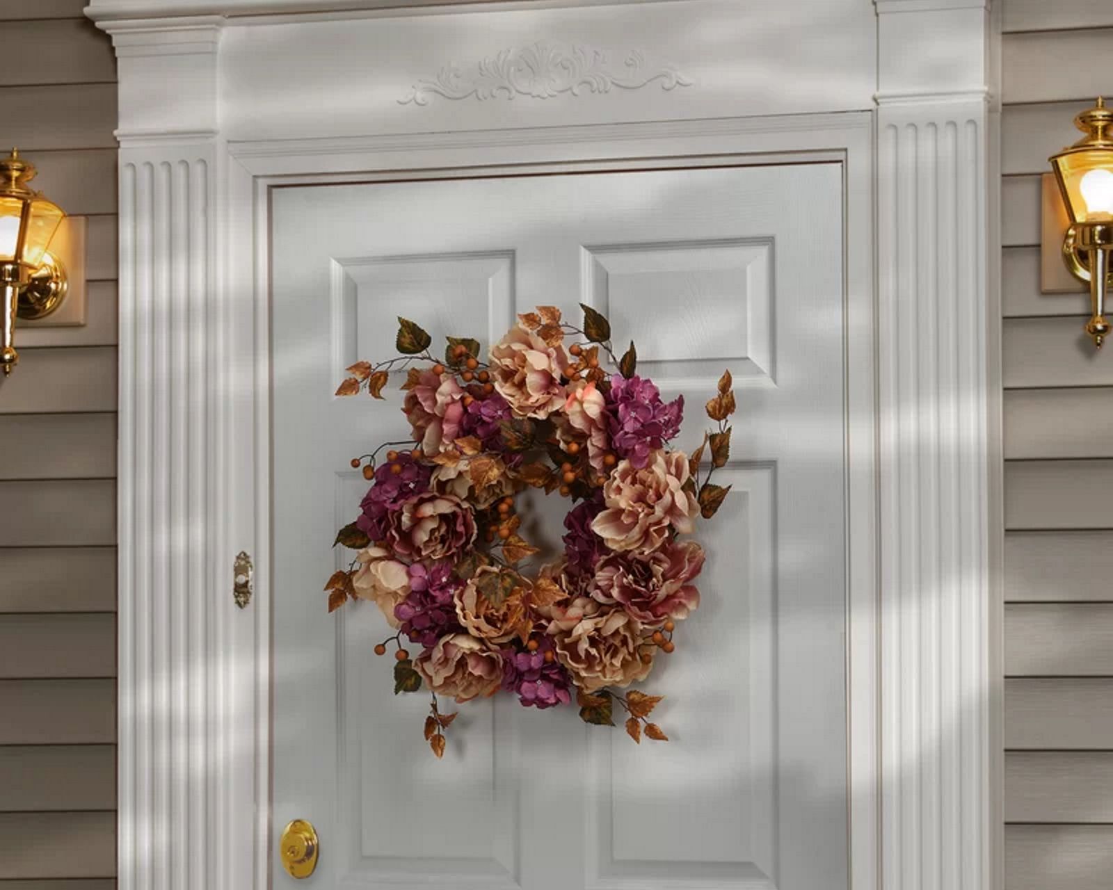 The best door wreaths to make the most of the fall season | Livingetc