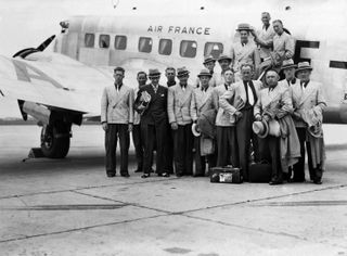 Sweden players arrive in Paris ahead of the 1938 World Cup in France.
