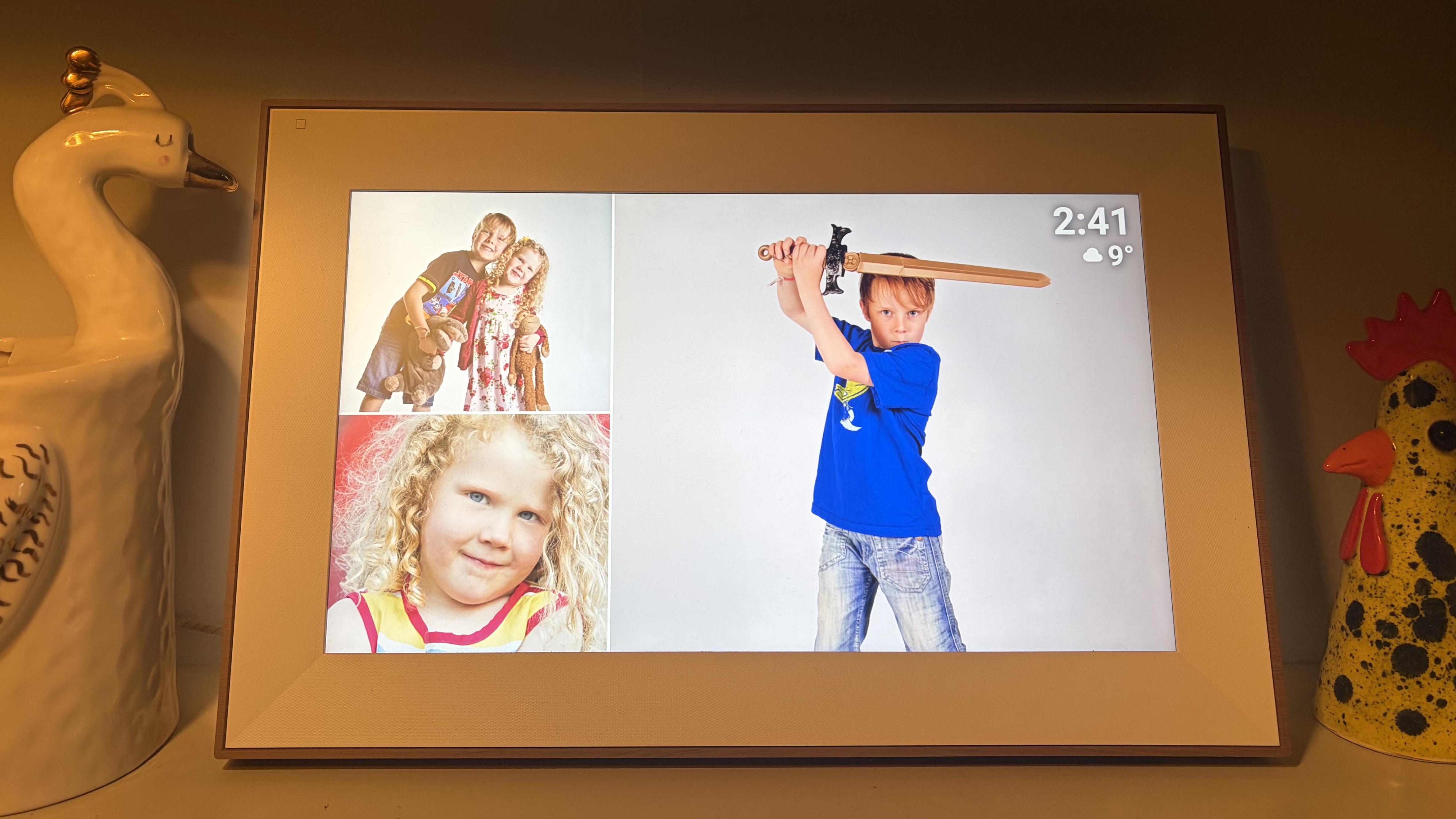 Pexar Starlight digital photo frame showing montage of images