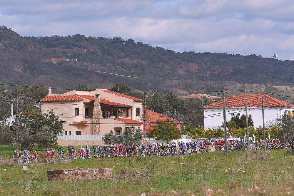 The Algarve peloton in action during stage 1
