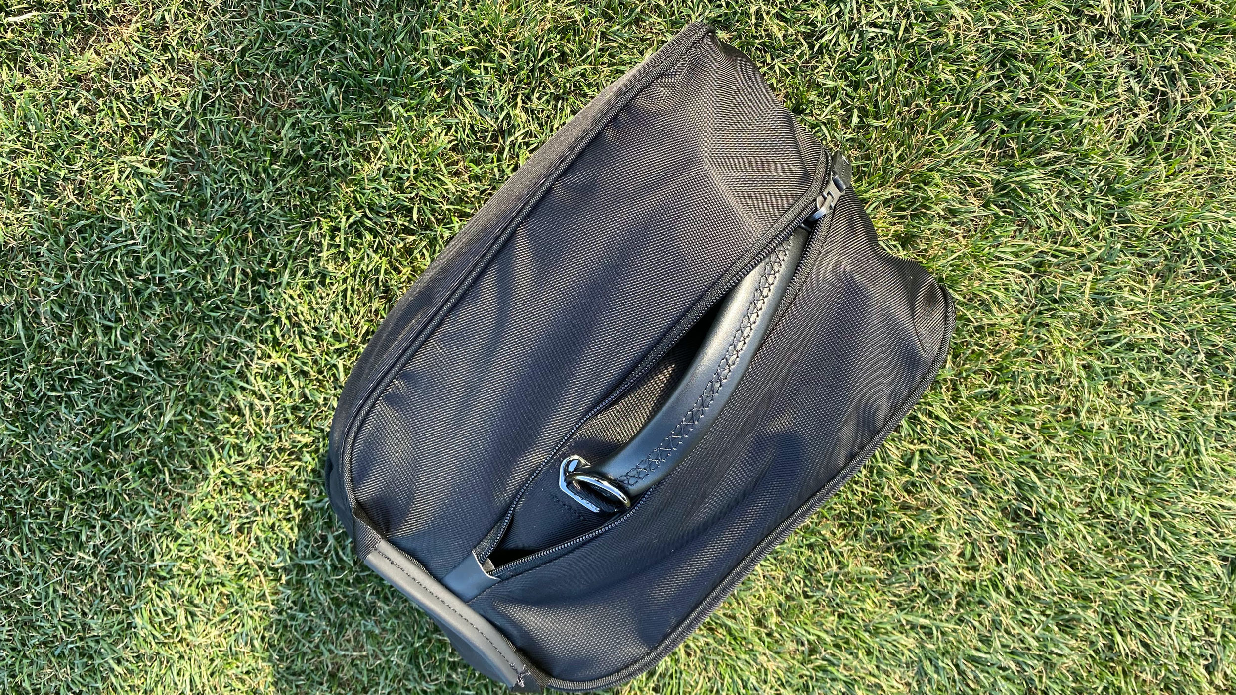 Vessel Sunday Carry bag folder