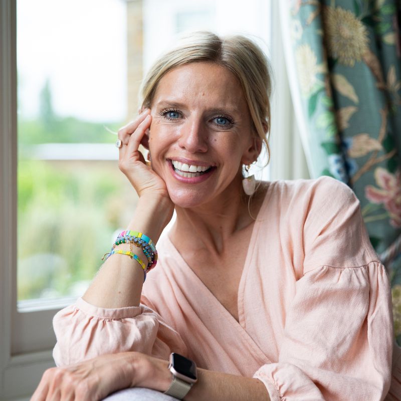 headshot of Laura Stephens