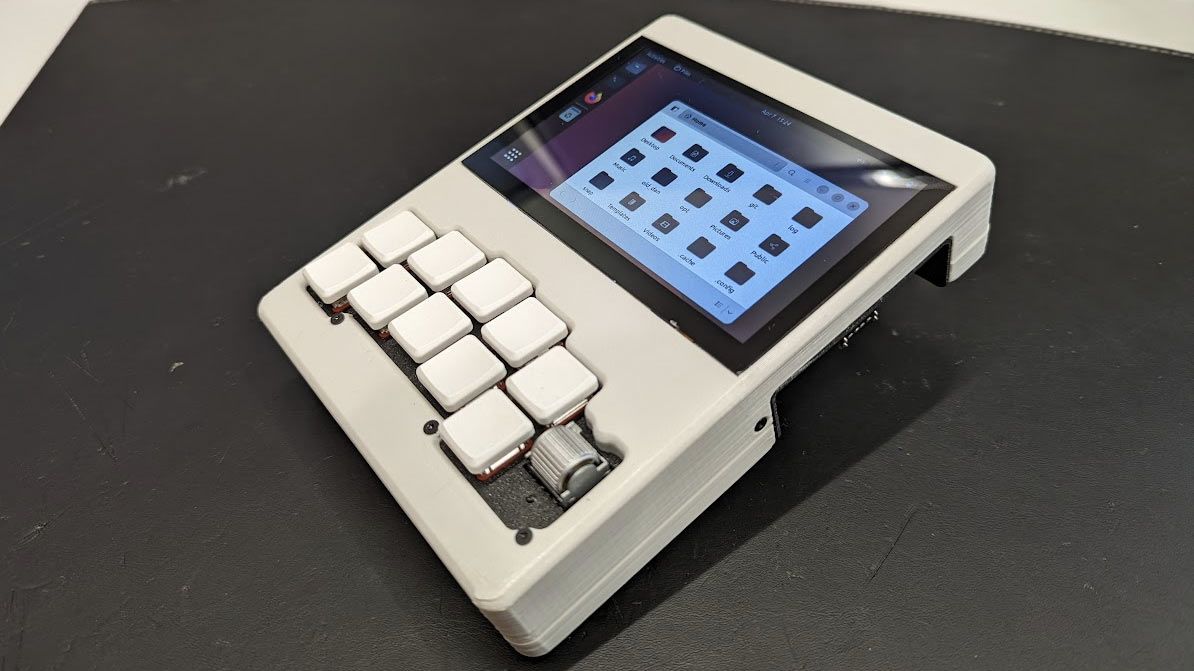 Raspberry Pi Handheld PC Uses 10 Keys to Type Everything | Tom's Hardware