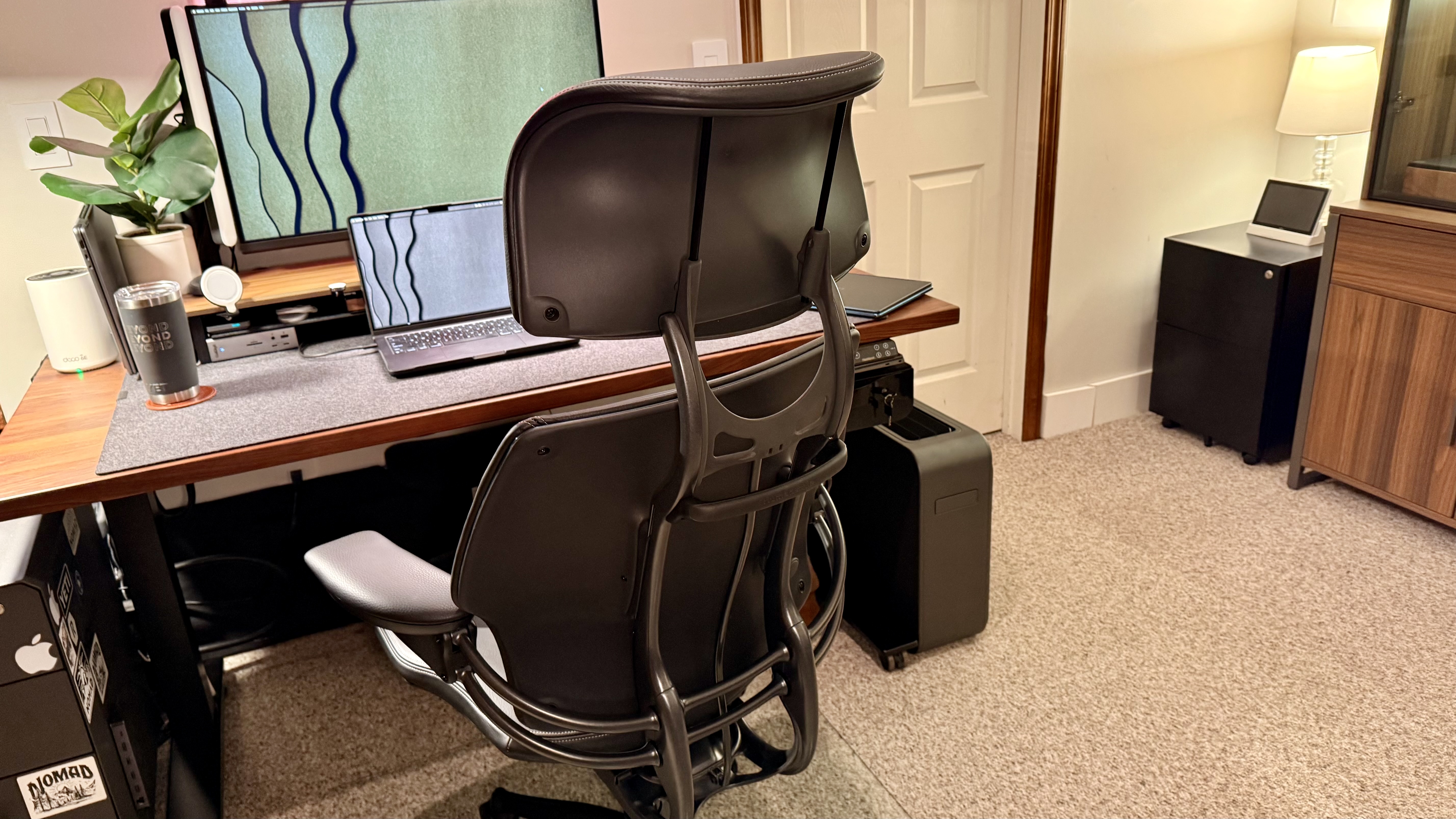 Humanscale | Freedom