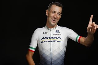 Vuelta Espana 2022 - 77th edition - Day 1 - Official fotos - 17/08/2022 - Vincenzo Nibali (ITA - Astana Qazaqstan Team) - photo Rafa Gomez/SprintCyclingAgencyÂ©2022
